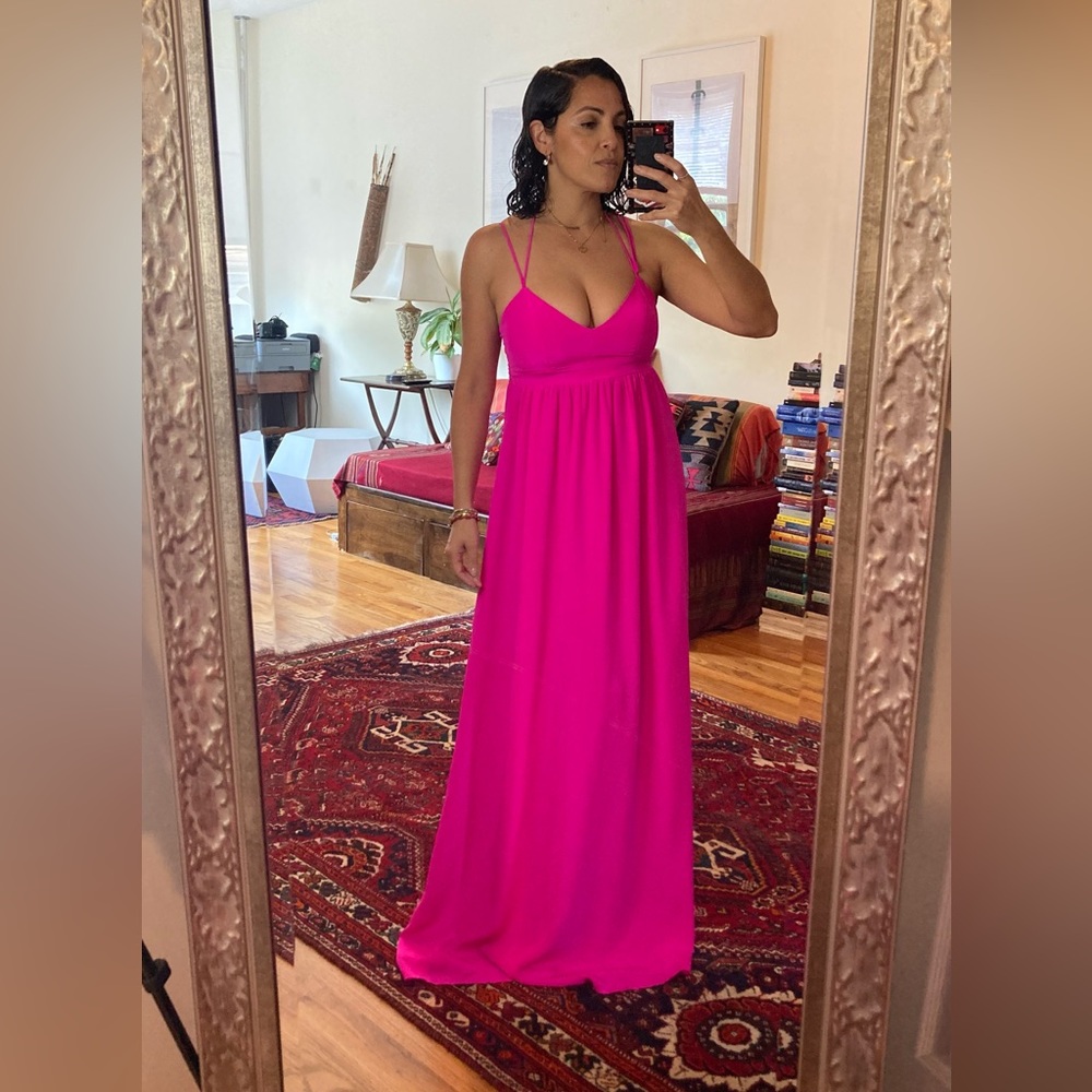 Amanda Uprichard hot pink 💯 silk gown. Used once. Size P.
